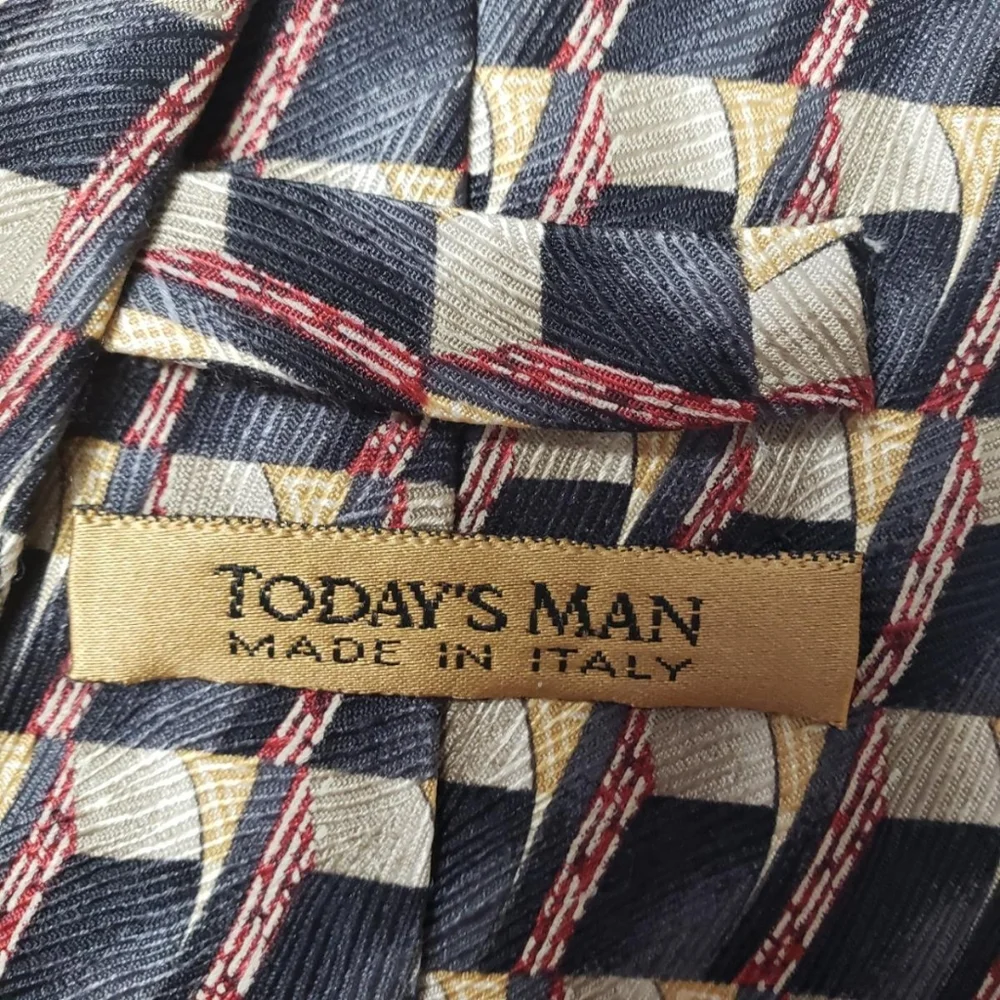 Today's Man Made in Italy Necktie 100% Silk Geometric Menswear Preppy Retro Tie